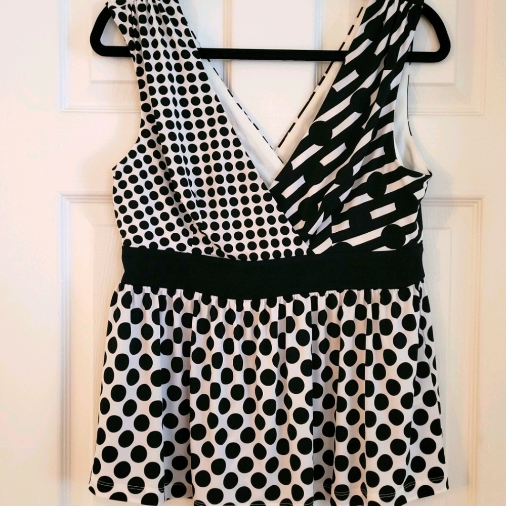 Boston Proper Sleeveless Top